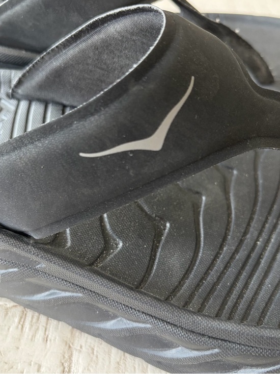 Hoka One One Ora Recovery Thong Sandals Women’s size 9 Men’s 7 Black Cushioned - Picture 5 of 11